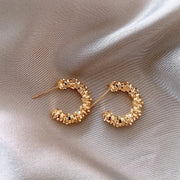 Yerik Vintage Twisted Wave Metal C-Shaped Earrings