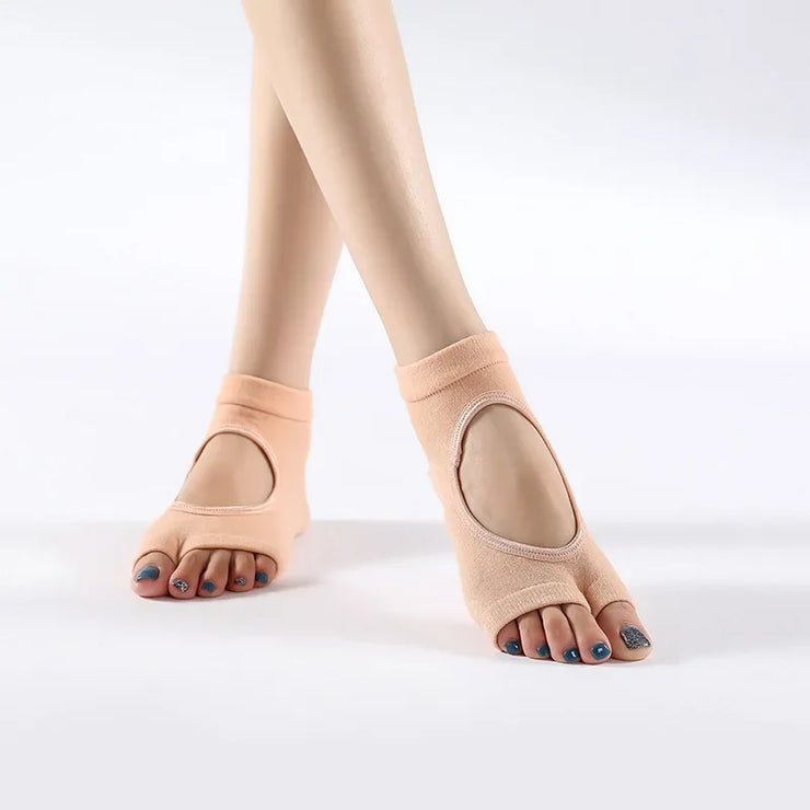 Yoga Grip Socks Cross Belt